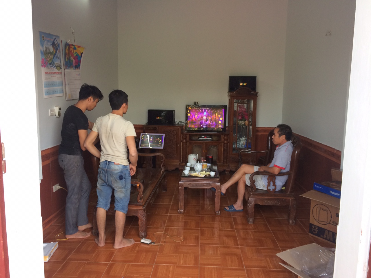 dan-karaoke-gia-dinh-tai-luc-nam-bac-giang-h4 dan-karaoke-gia-dinh-tai-luc-nam-bac-giang-h4