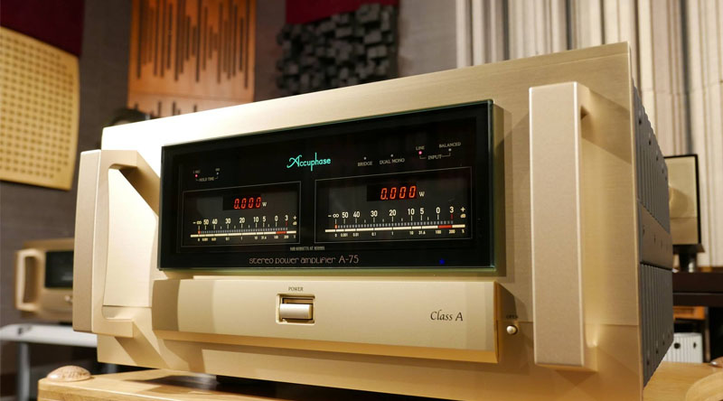 Power Amply Accuphase A75
