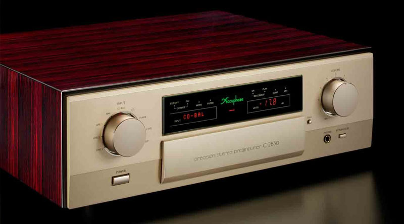 Pre amply Accuphase C-2850 