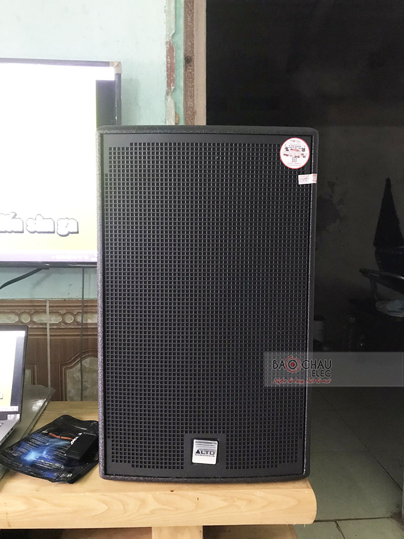 D&agrave;n karaoke gia đ&igrave;nh anh Cương h2