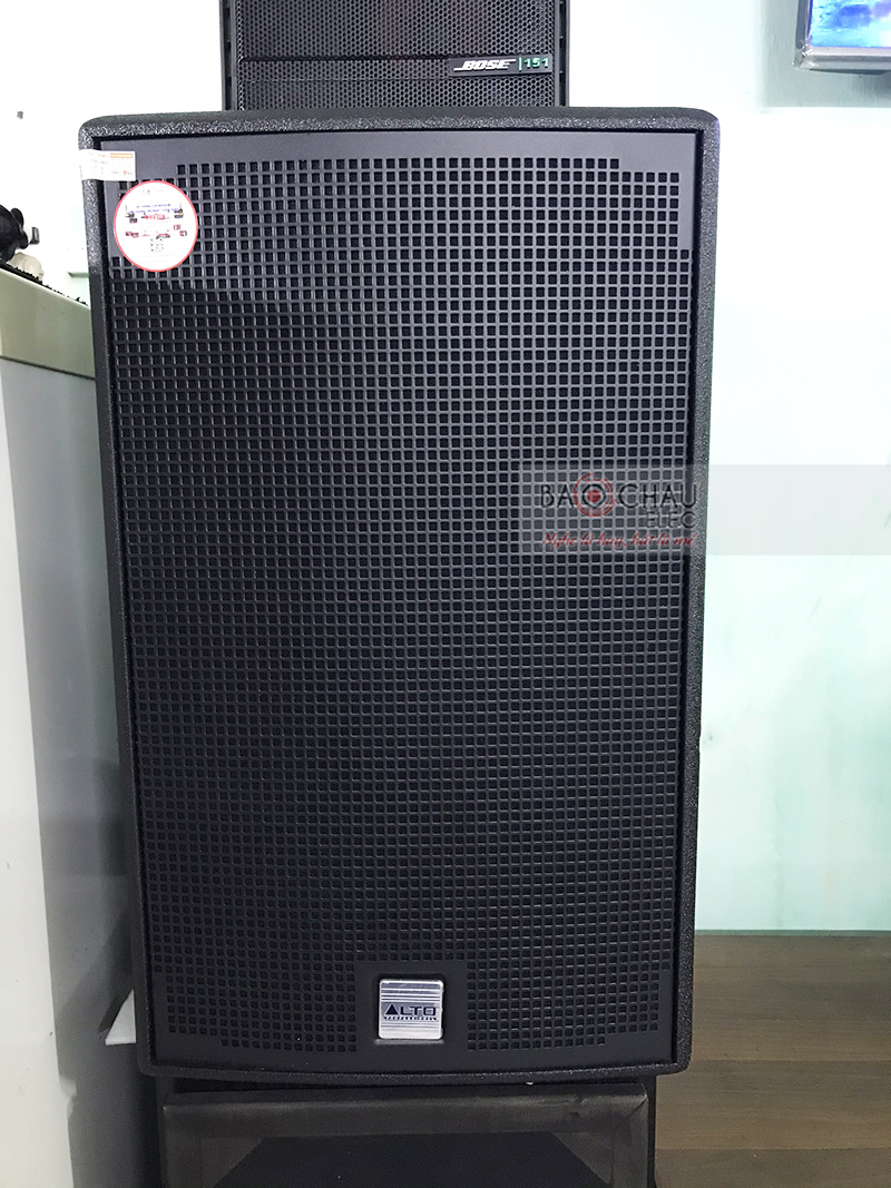 Dàn karaoke gia đình anh Tuấn h2