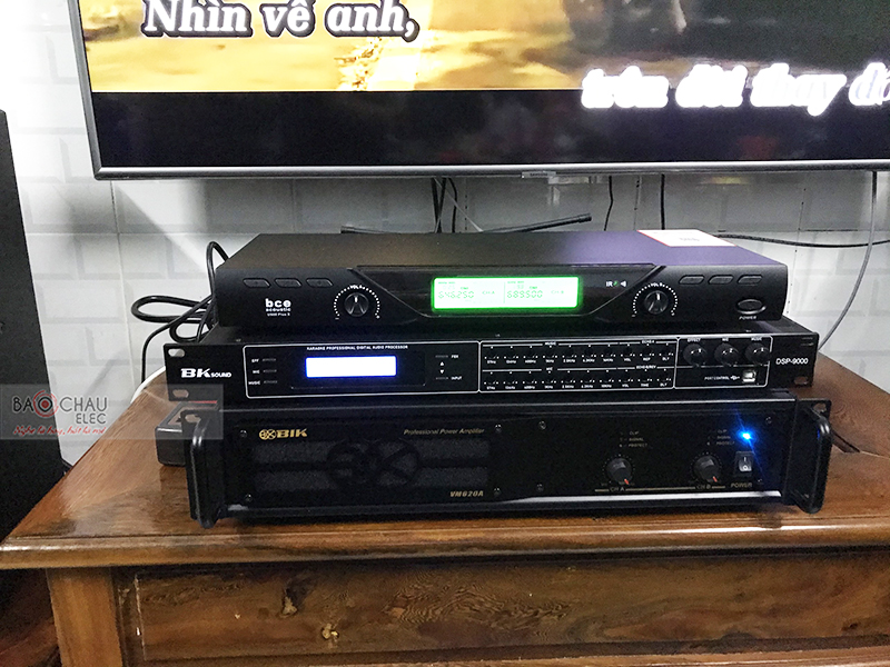 Dàn karaoke gia đình anh Hải h3