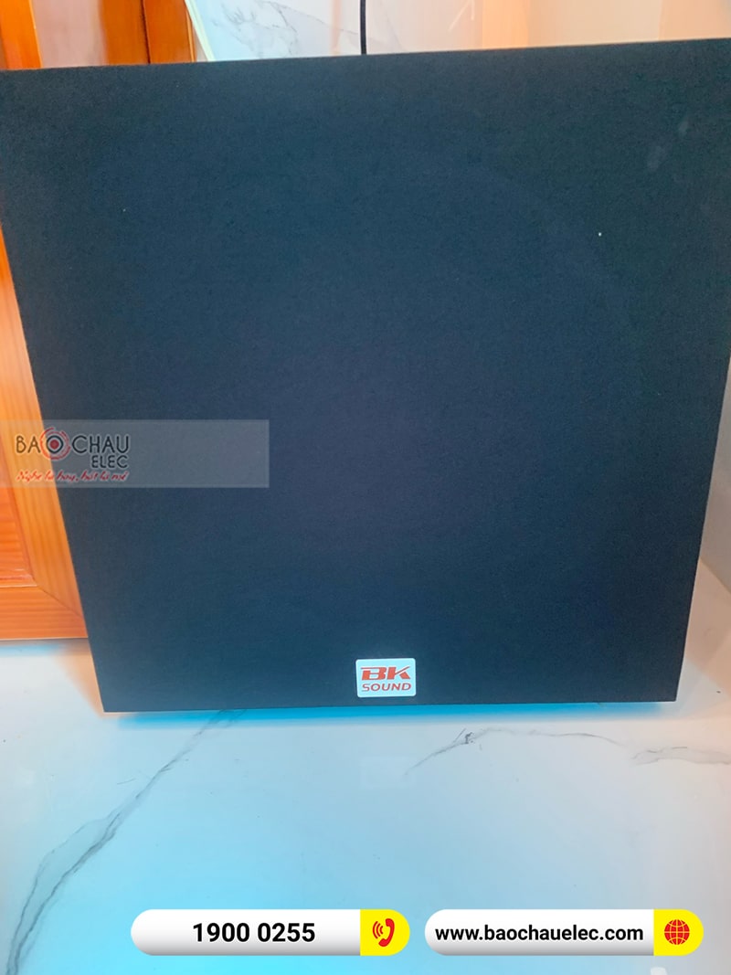 Dàn karaoke gia đình anh Quang 