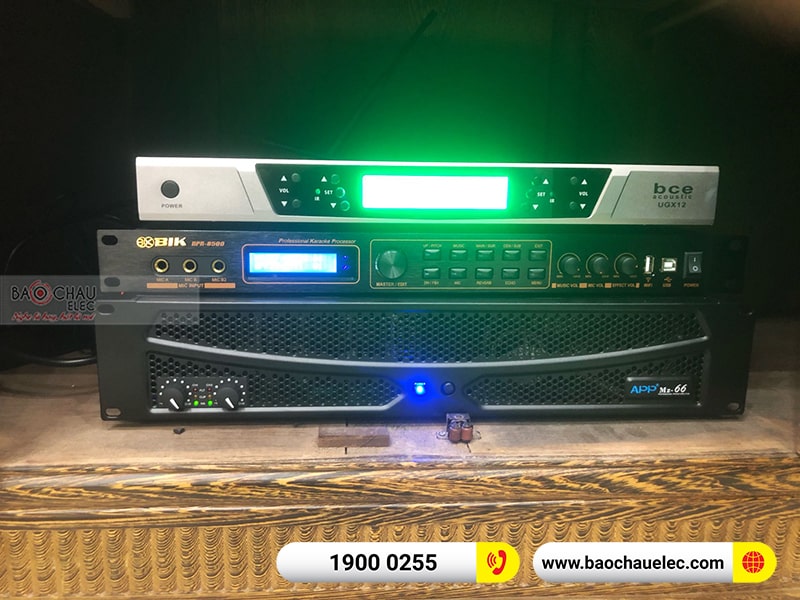 Dàn karaoke gia đình chị Thủy
