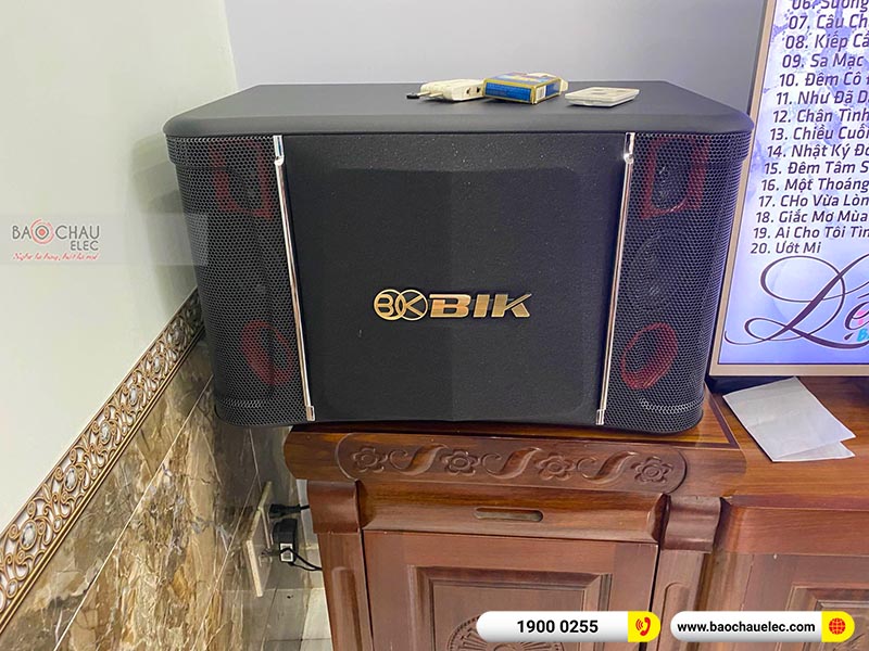 Dàn karaoke gia đình anh Luyện