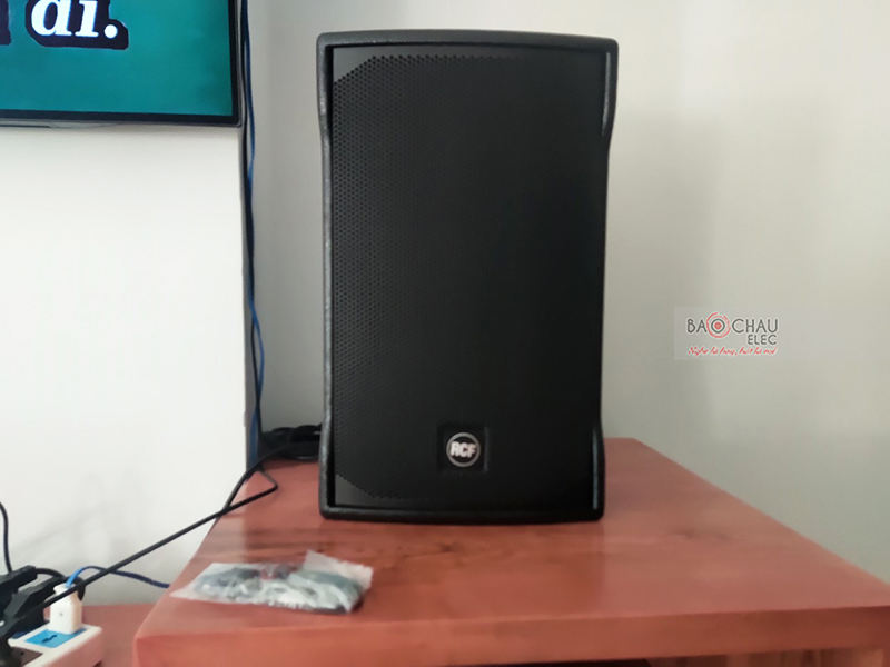 Dàn karaoke gia đình anh Hoàng h2