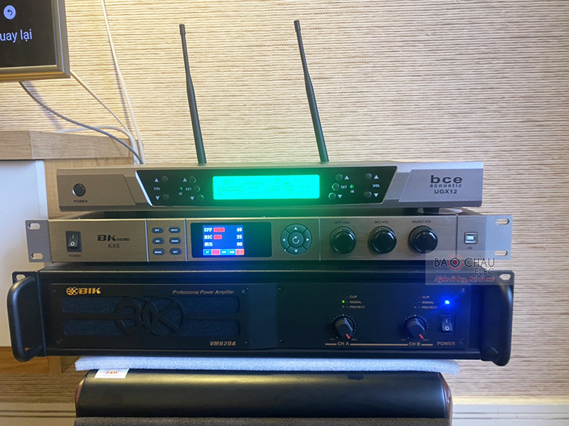 Dàn karaoke gia đình anh Hưng h3