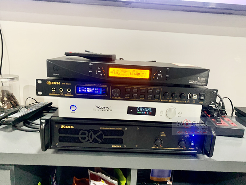 Dàn karaoke gia đình anh Long h2