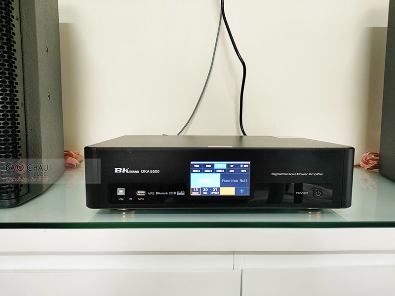 Digital Karaoke Power Amplifier BKSound DKA 6500 (Kèm micro không dây)