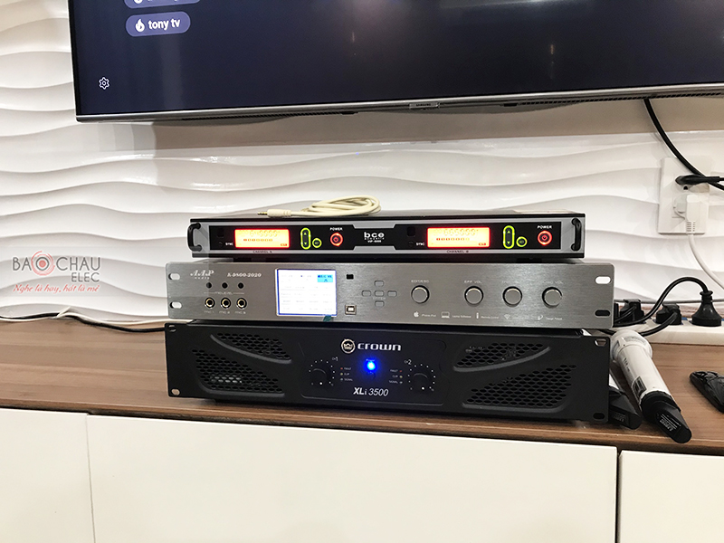 Dàn karaoke gia đình anh Thuận h3