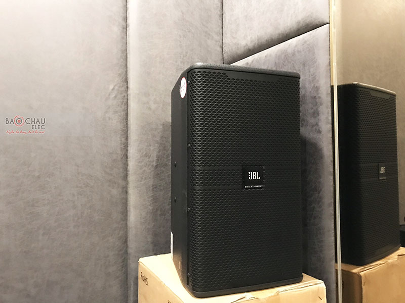 Dàn karaoke gia đình chị Trang h2