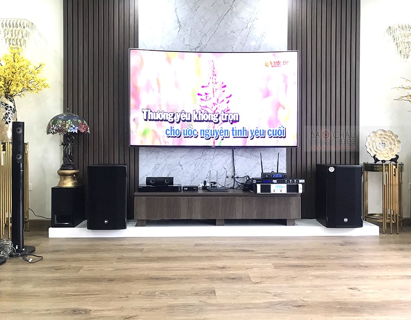 Bộ dàn karaoke cao cấp của gia đình Chú Dũng tại Hà Nội