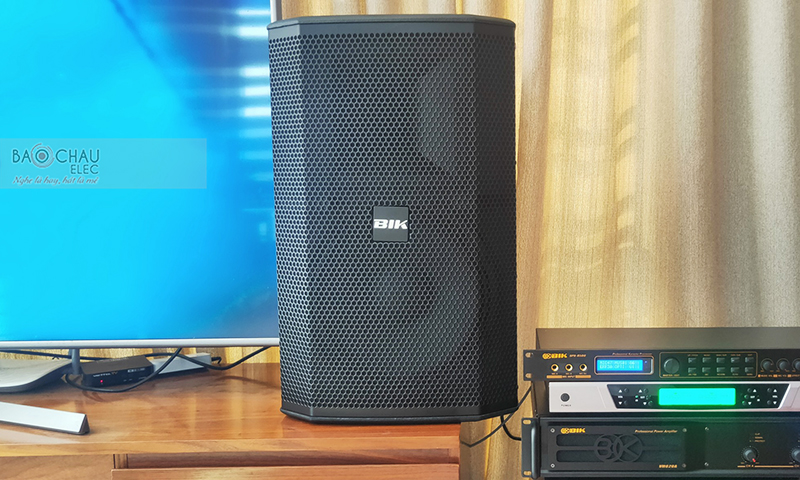 D&agrave;n karaoke gia đ&igrave;nh anh Th&agrave;nh h2