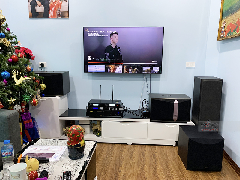 D&agrave;n karaoke gia đ&igrave;nh chị H&agrave; h4