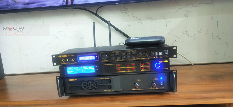 Dàn karaoke gia đình chị Thu h3