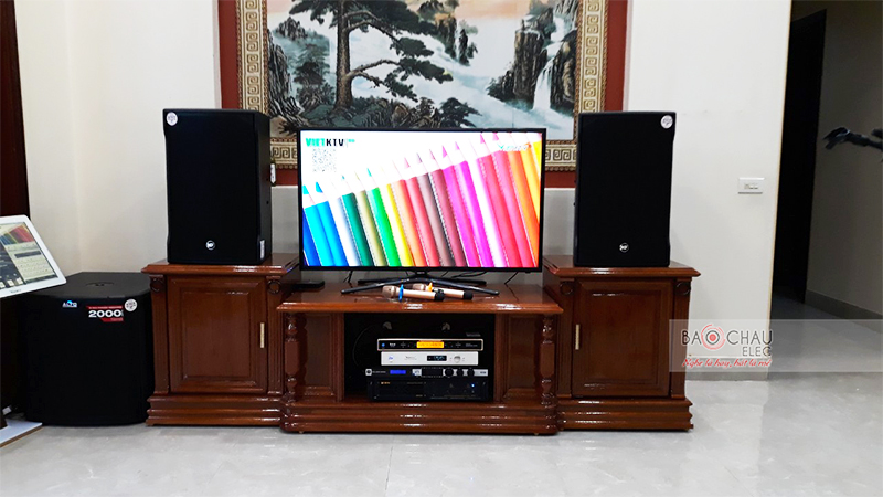 Dàn karaoke gia đình anh Chiến h6