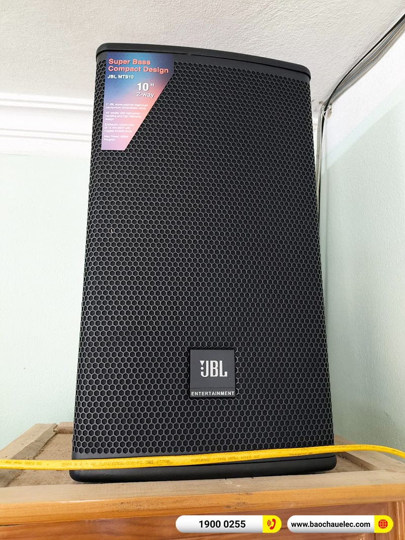 Lắp đặt dàn karaoke trị giá khoảng 40 triệu cho anh Tuấn tại Hòa Bình (JBL MTS10, BKSound DP4500, SW512, BCE UGX12)