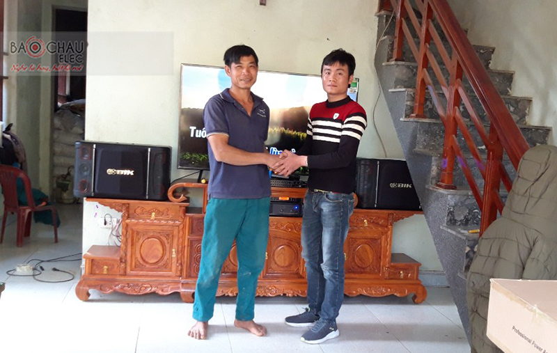 Dàn karaoke gia đình anh Thạch h5
