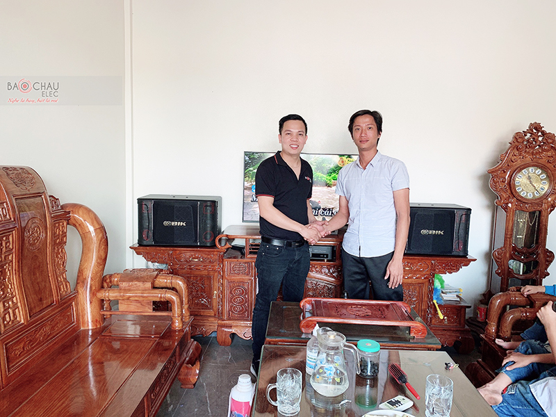 Dàn karaoke gia đình chị Thanh h4