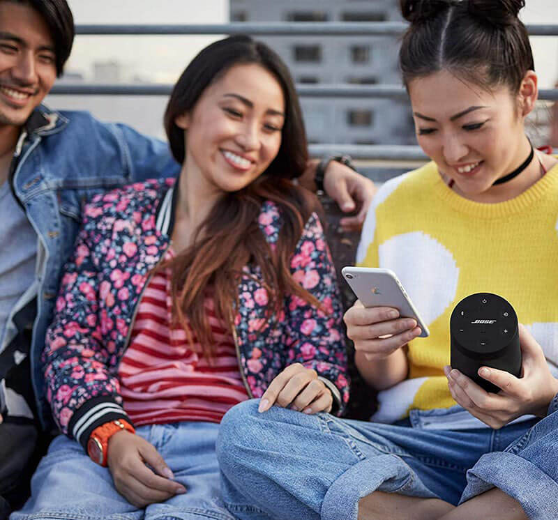 Loa Bose Soundlink Revolve II