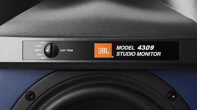 Loa JBL 4309 Studio Monitor (bookshelf)
