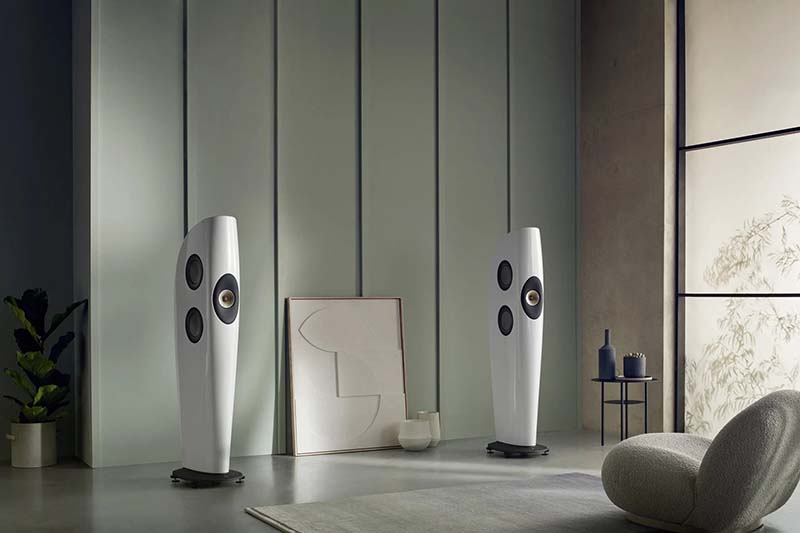 Loa KEF Blade Two Meta 