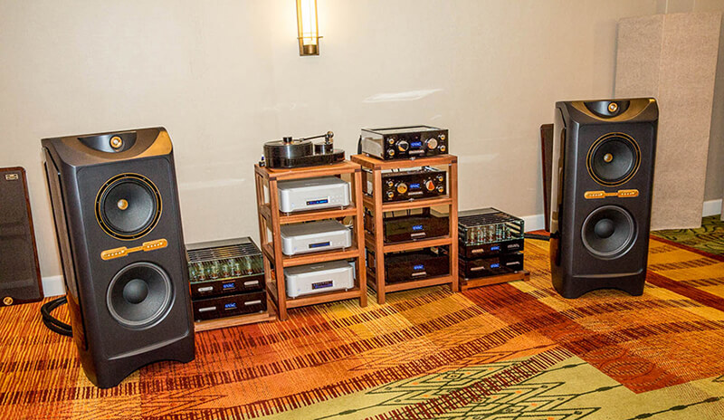 Loa Tannoy Kingdom Royal MKII