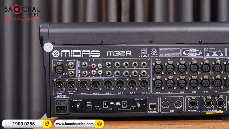 Bàn mixer Midas M32R Live