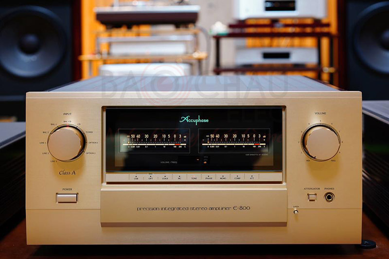 Amply Accuphase E800 