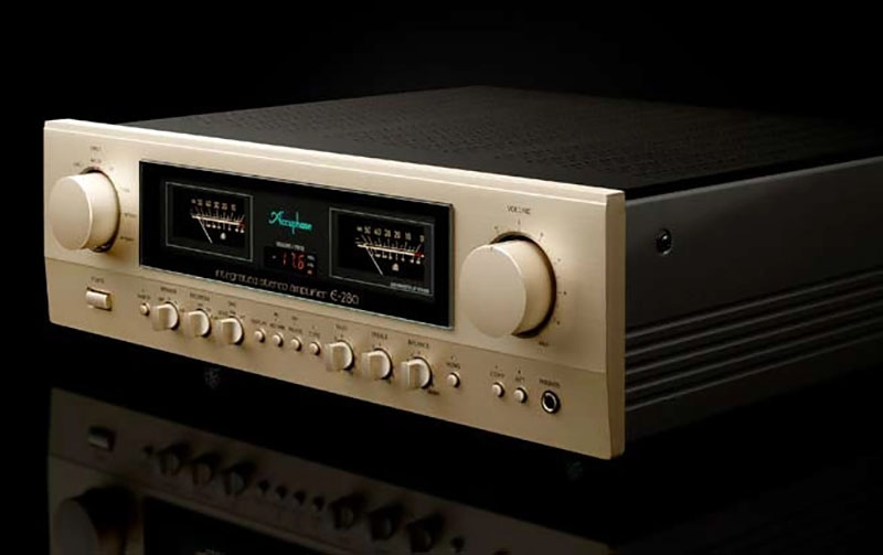 Amply Accuphase E280 