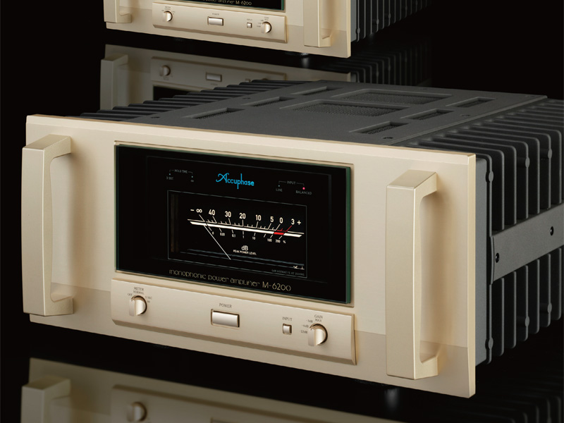 Pre Amply Accuphase M6200