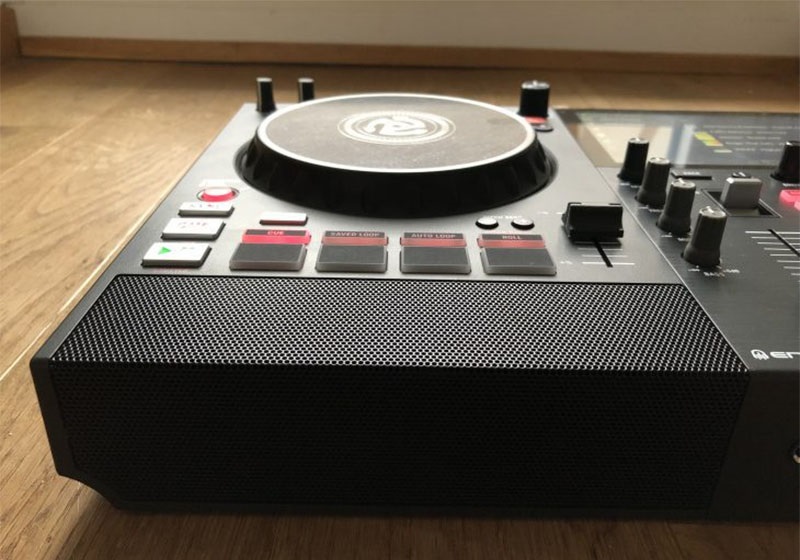 Bàn DJ Numark Mixstream Pro 