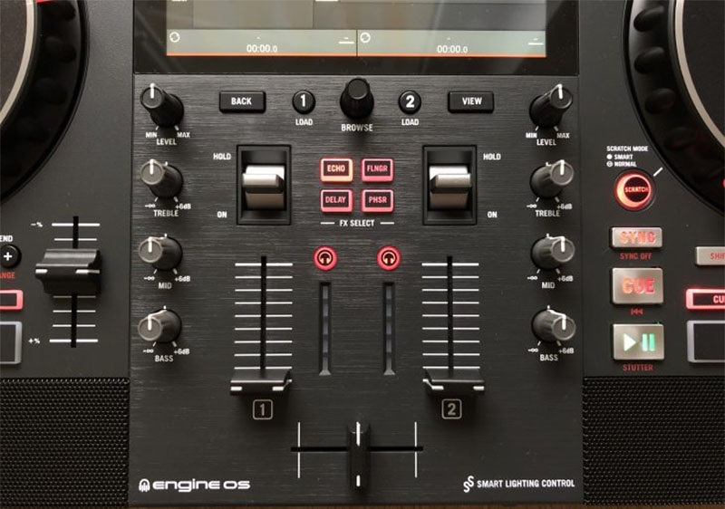 Bàn DJ Numark Mixstream Pro 