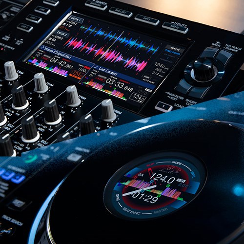 Bàn DJ Pioneer XDJ-XZ-W