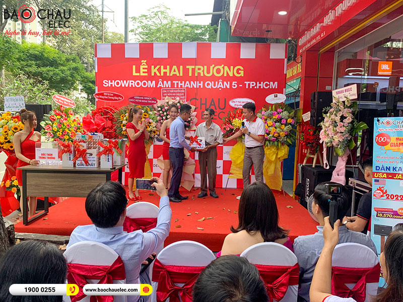 Bảo Châu Elec Quận 5 – không khí tưng bừng rộn ràng trong ngày khai trương showroom mới