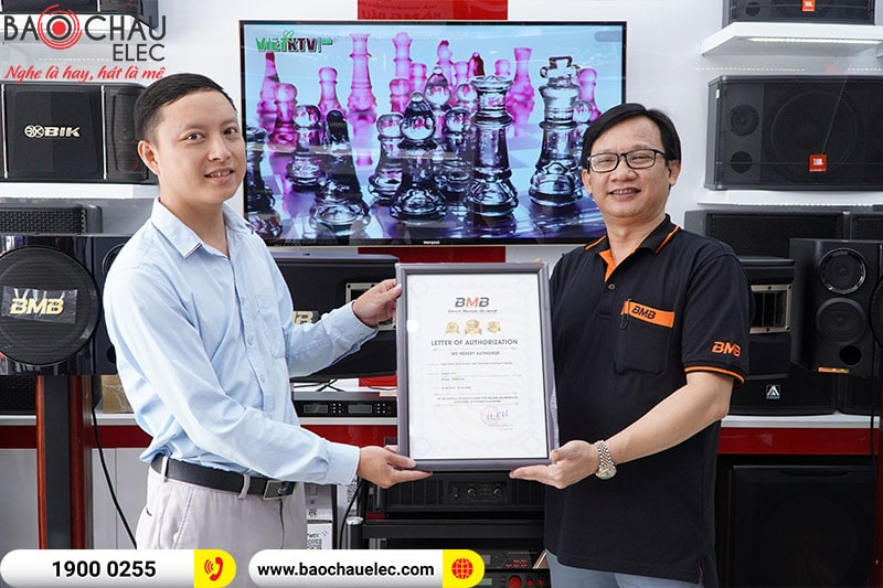 Chuyến ghé thăm đầy ý nghĩa của chủ tịch BMB Tanaka tới showroom Trần Khát Chân – Hà Nội 