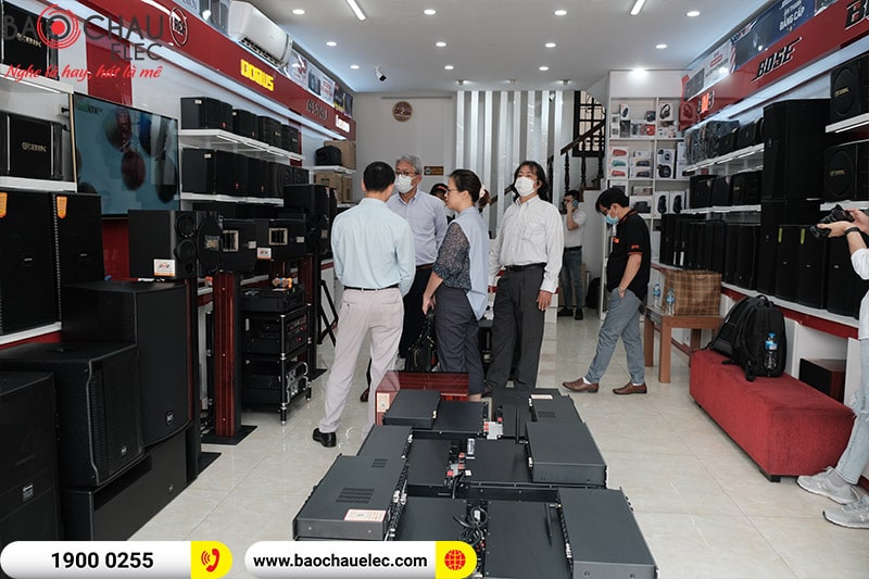 Chuyến ghé thăm đầy ý nghĩa của chủ tịch BMB Tanaka tới showroom Trần Khát Chân – Hà Nội 