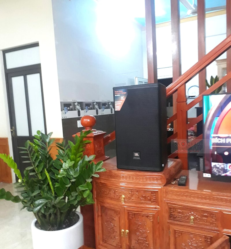 Dàn karaoke JBL cao cấp cho gia đình anh Tuấn ở Thanh Hóa h1