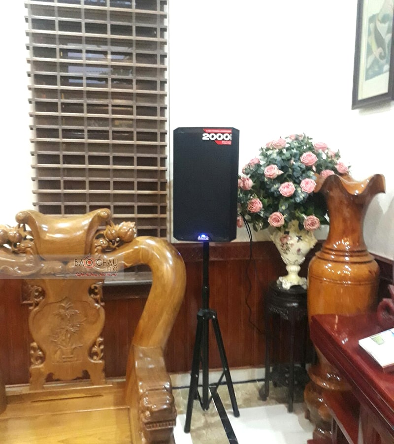 Dàn karaoke gia đình chị Thoa ở Đông Vệ, Thanh Hóa h2