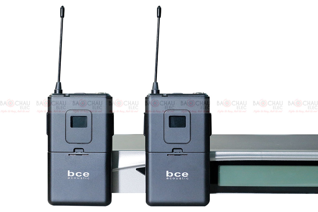 Bộ phát tín hiệu Micro không dây cài tai BCE U900 Plus