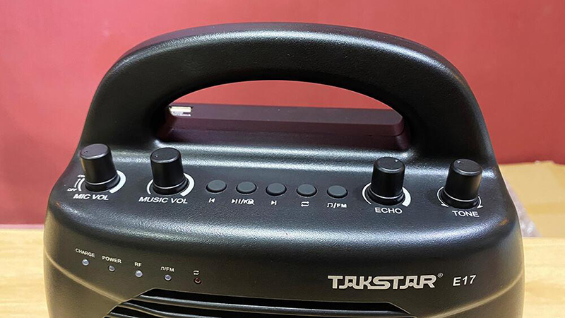 Máy trợ giảng Takstar E17 