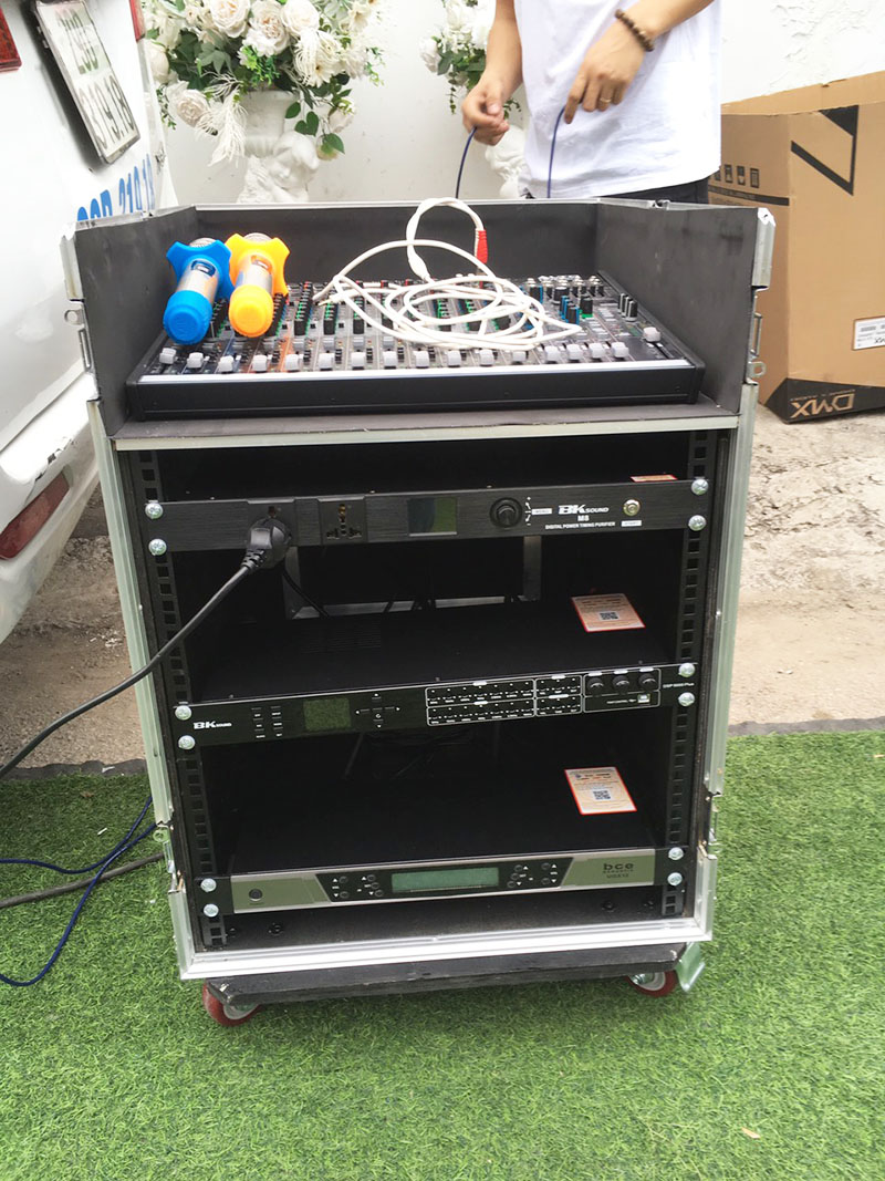 Tủ rack 12U Mixer