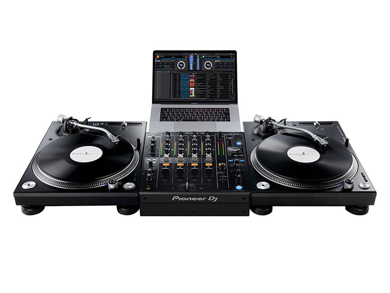 Bàn DJ Pioneer DJM-750MK2 