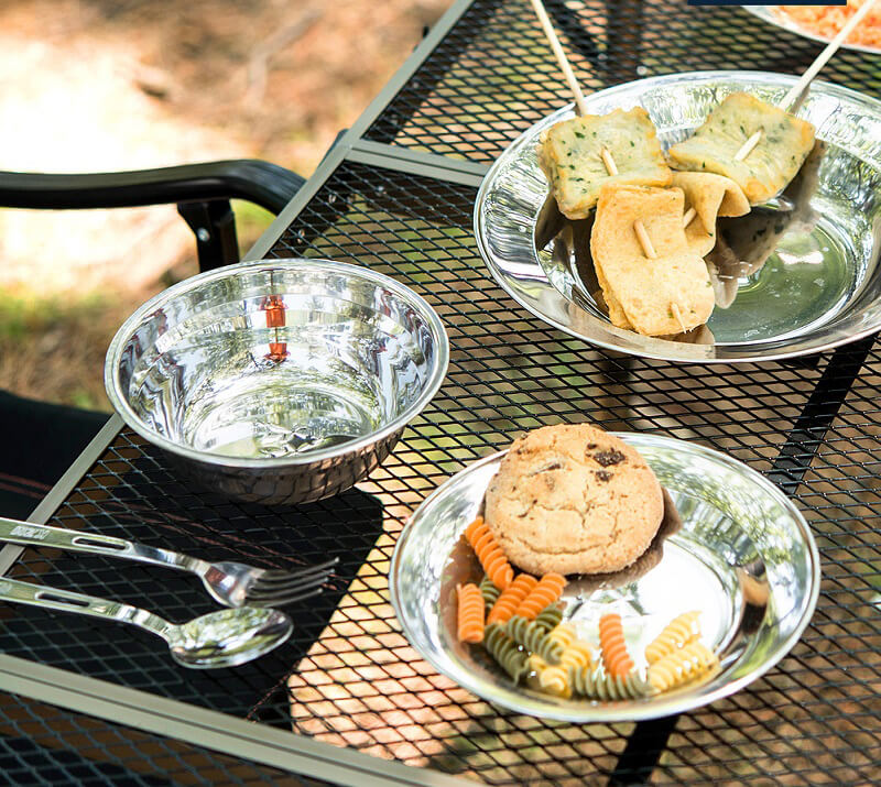 Điểm danh 10 m&oacute;n đồ kh&ocirc;ng thể thiếu khi đi cắm trại