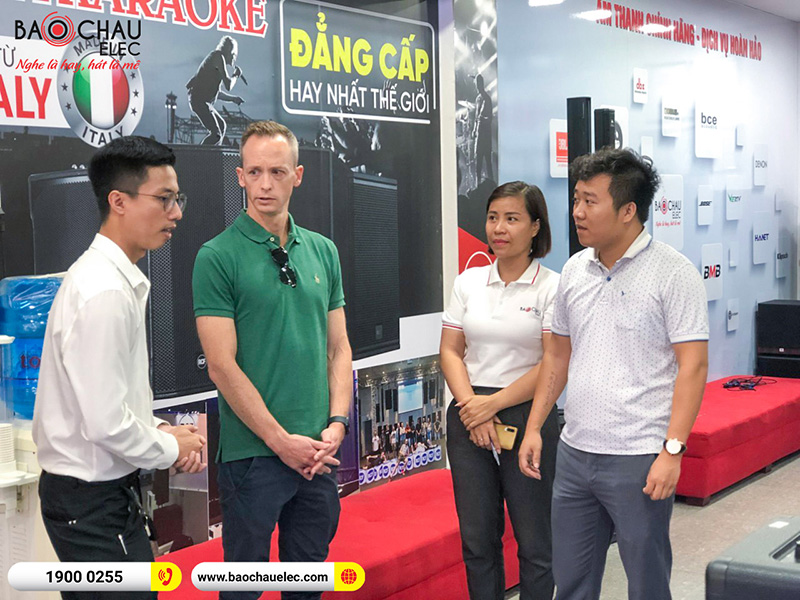 Giám đốc tập đoàn Inmusic Châu Á Thái Bình Dương Mr.Mark Spies tới thăm showroom 63 Phổ Quang – TPHCM 