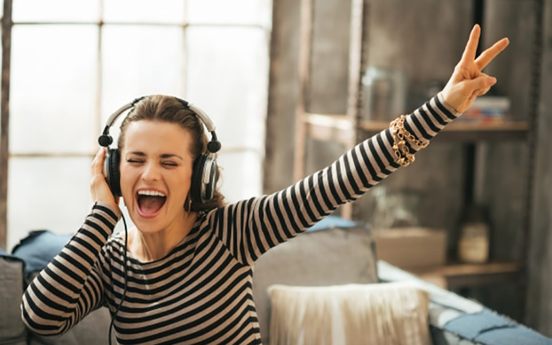 Tone giọng là gì? Xác định tone giọng đơn giản để hát karaoke hay