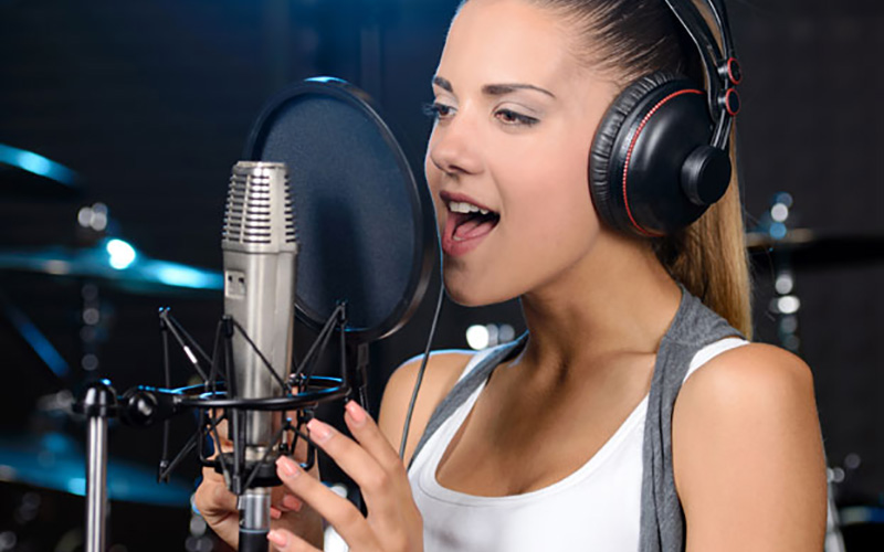 Tone giọng là gì? Xác định tone giọng đơn giản để hát karaoke hay