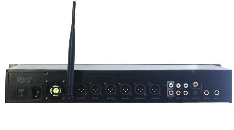 Mặt sau vang số AAP K9800 New 2020 trang bị đầy đủ cổng kết nối