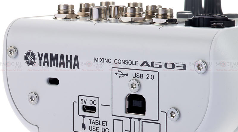 Bàn mixer Yamaha AG03