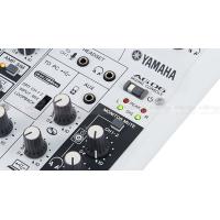 Bàn mixer Yamaha AG06